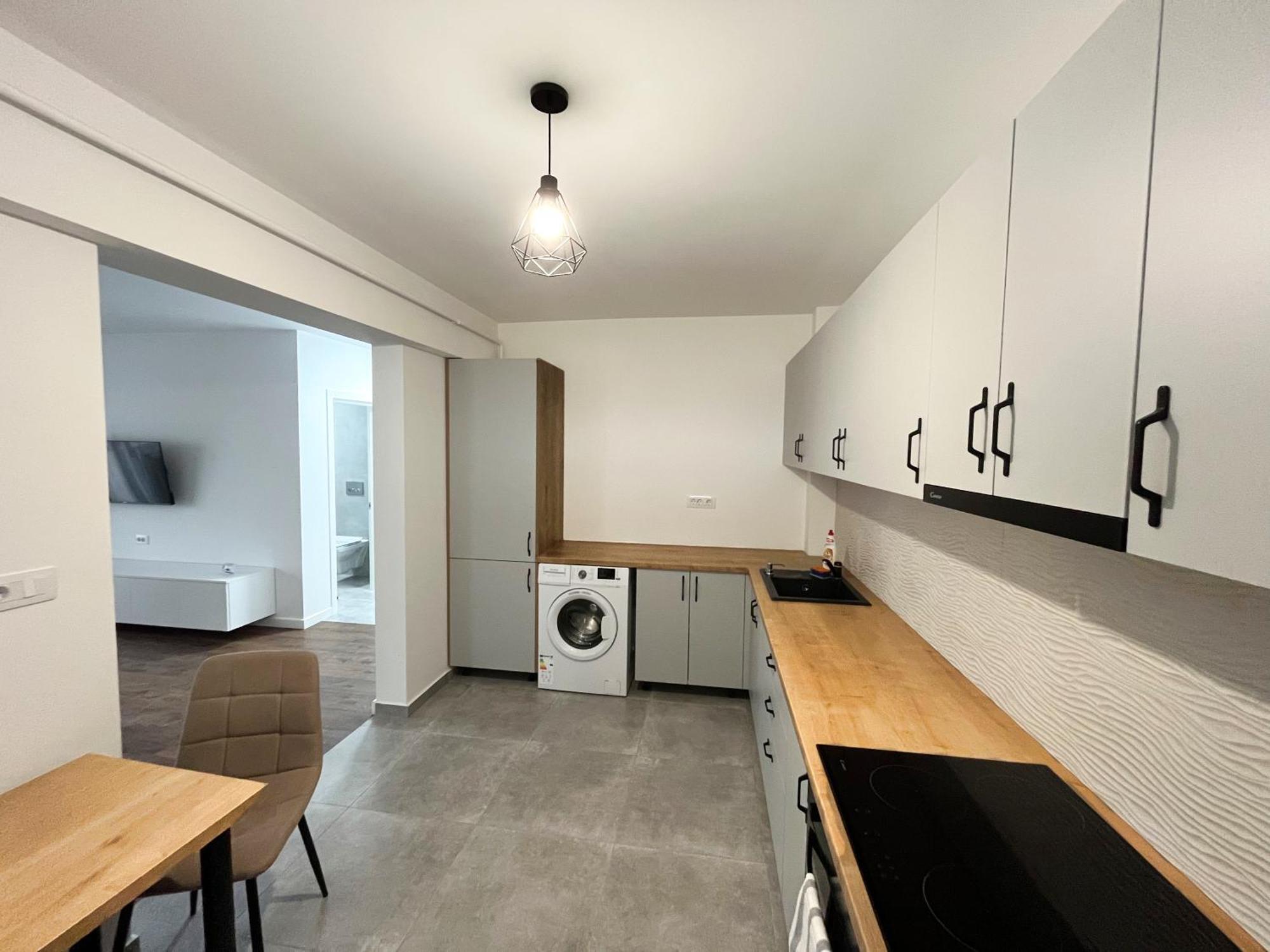 Confort Aparthotel Яш Екстериор снимка